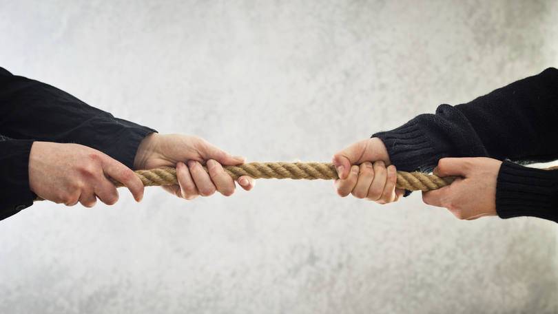 Haverá vencedores no cabo de guerra entre Executivo, Legislativo e Judiciário?